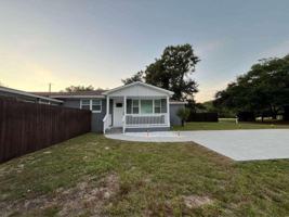 featured image of 2143 Shrimp St