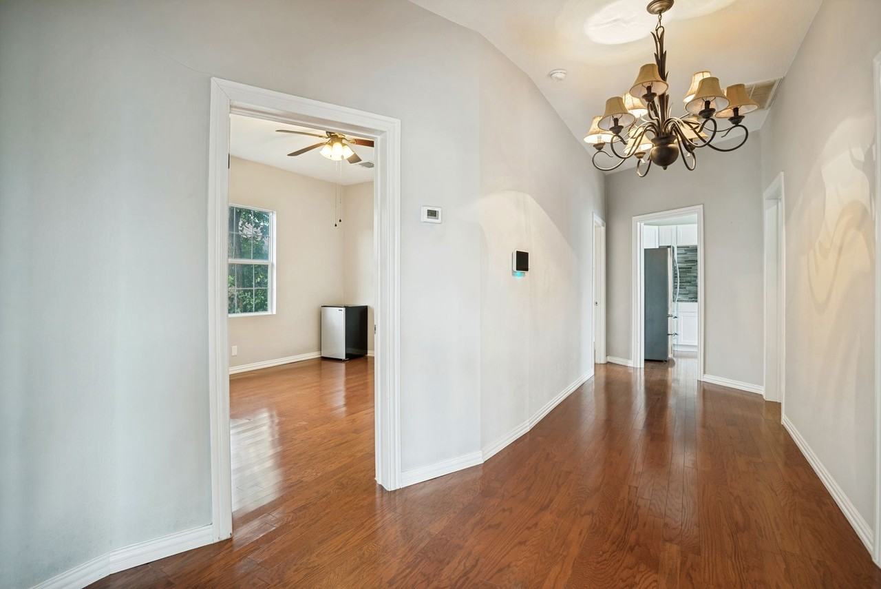 2219 N Flores St - Photo 3 of 25