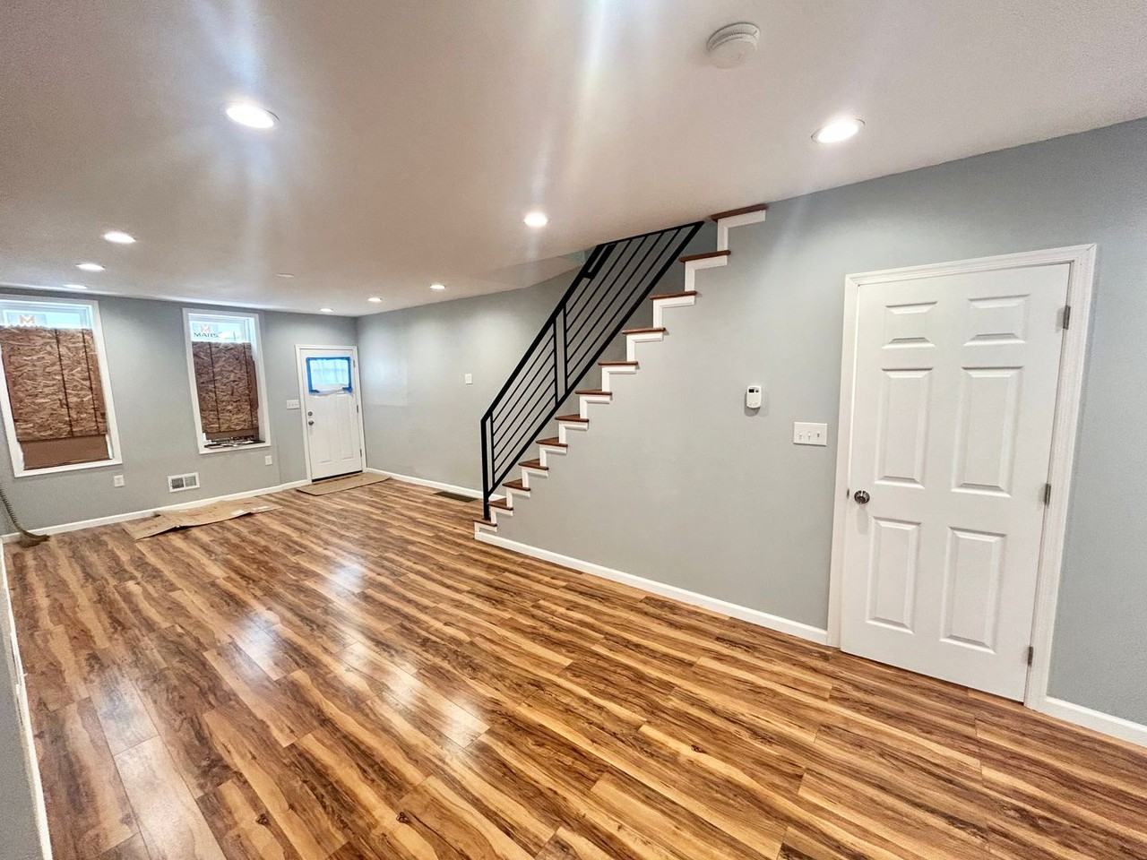 3447 Jasper St - Photo 2 of 21