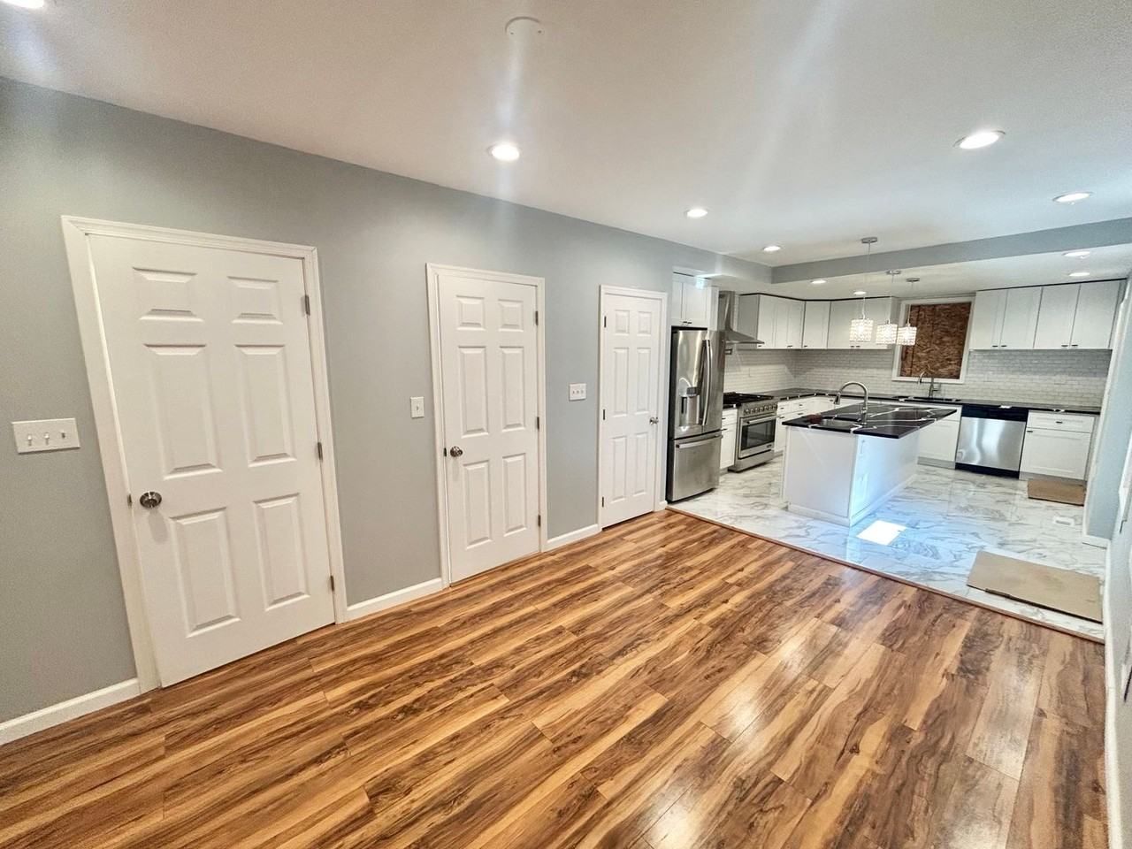 3447 Jasper St - Photo 3 of 21