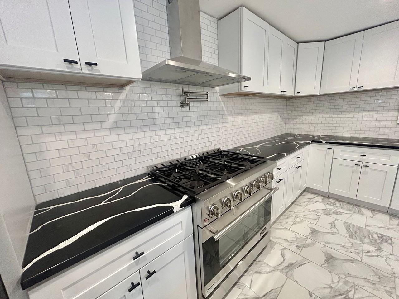 3447 Jasper St - Photo 7 of 21