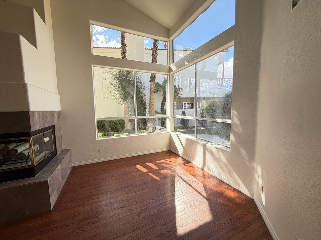 7468 Orange Haze Way - Photo 4 of 15