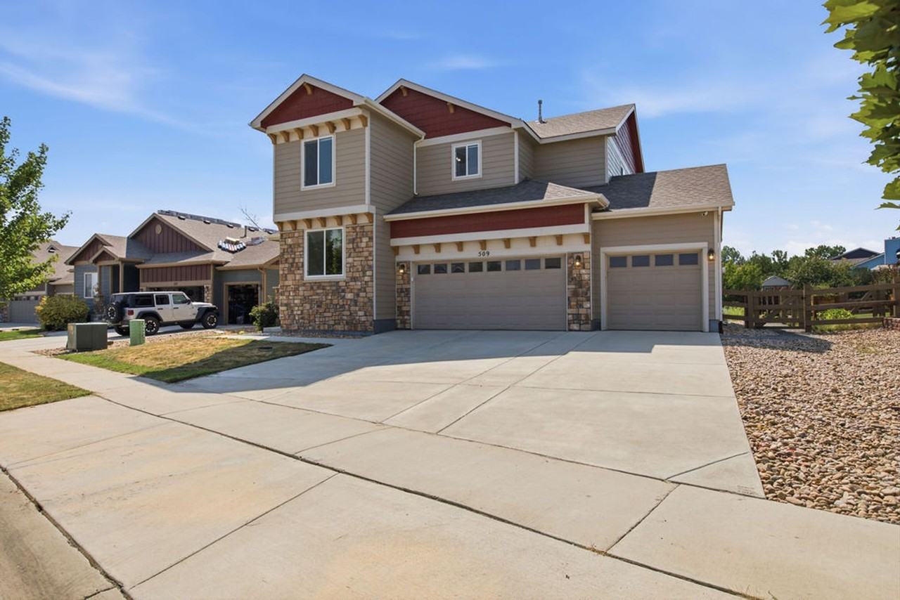 509 Wrangell Ln - Photo 4 of 42
