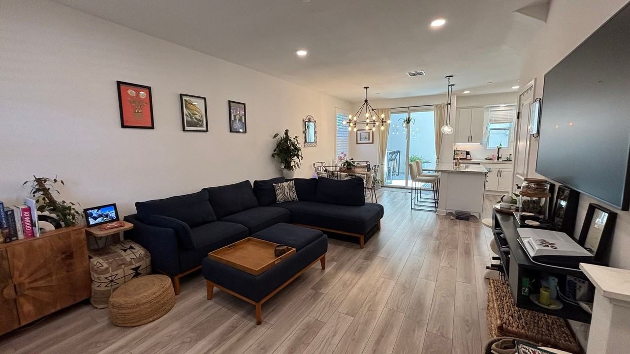 1564 E Thompson Blvd - Photo 5 of 18