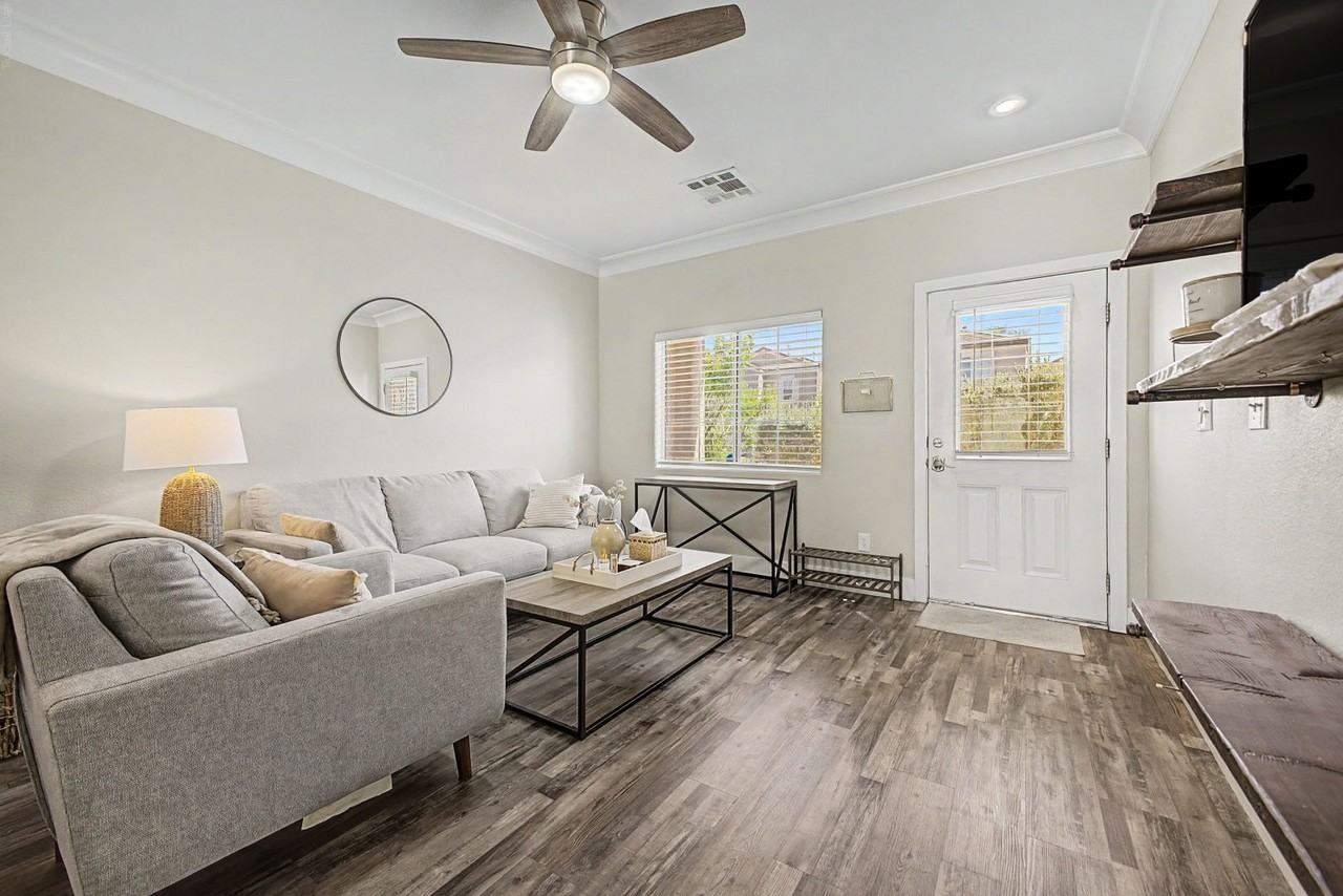 10540 Blanca Peak Ave - Photo 4 of 24