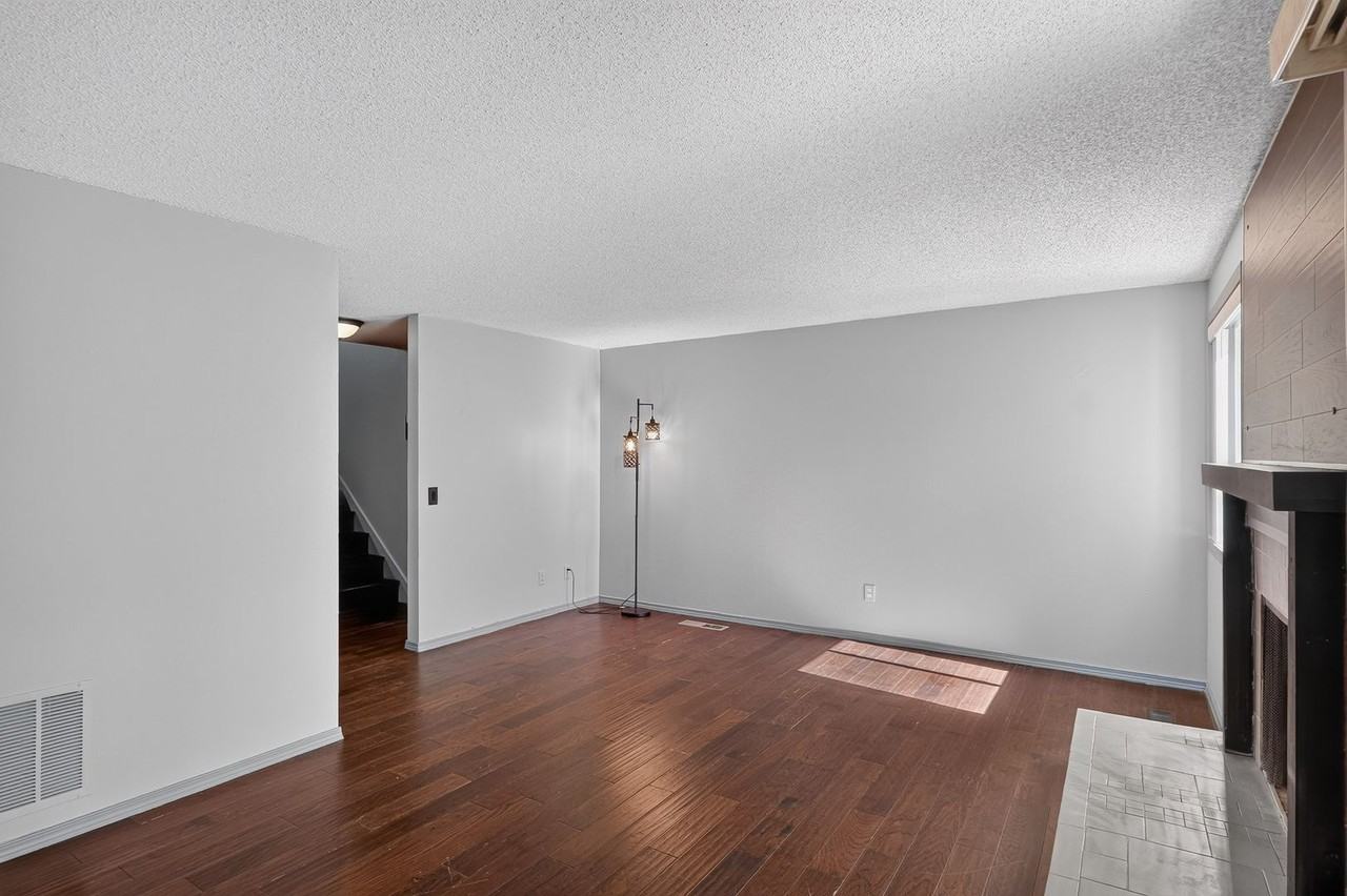 5751 Sw 204th Pl - Photo 6 of 29
