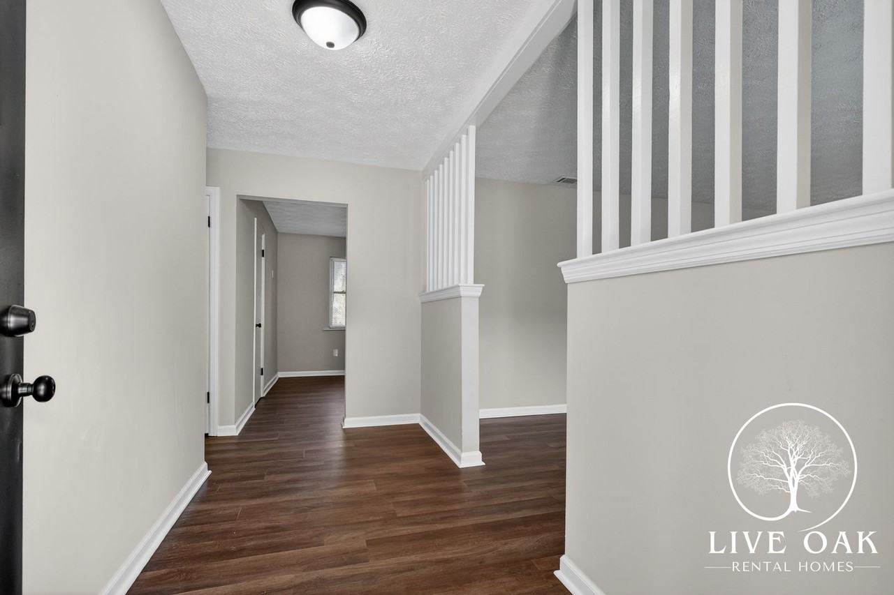 623 Georgia Ave - Photo 7 of 23