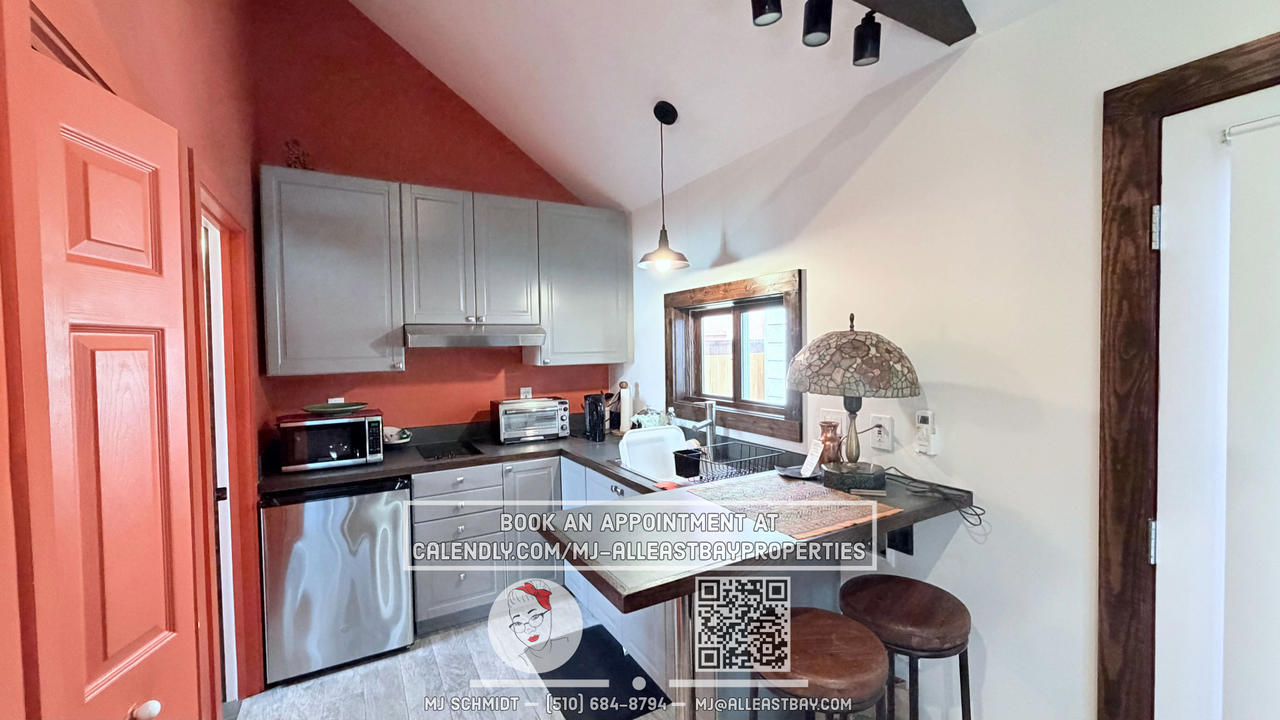 1224A Stannage Ave - Photo 7 of 10