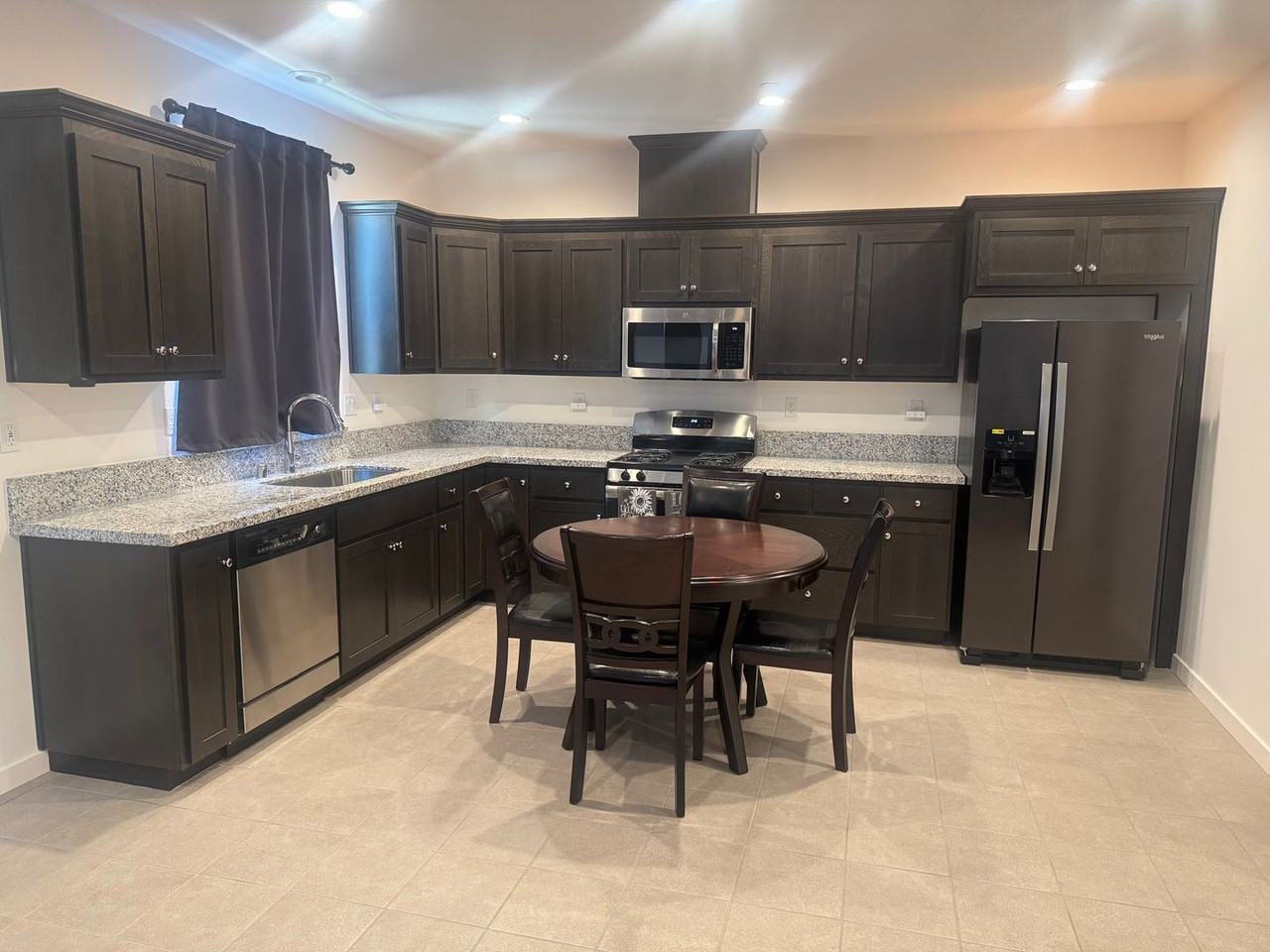 1401 Jamboree Dr - Photo 6 of 28