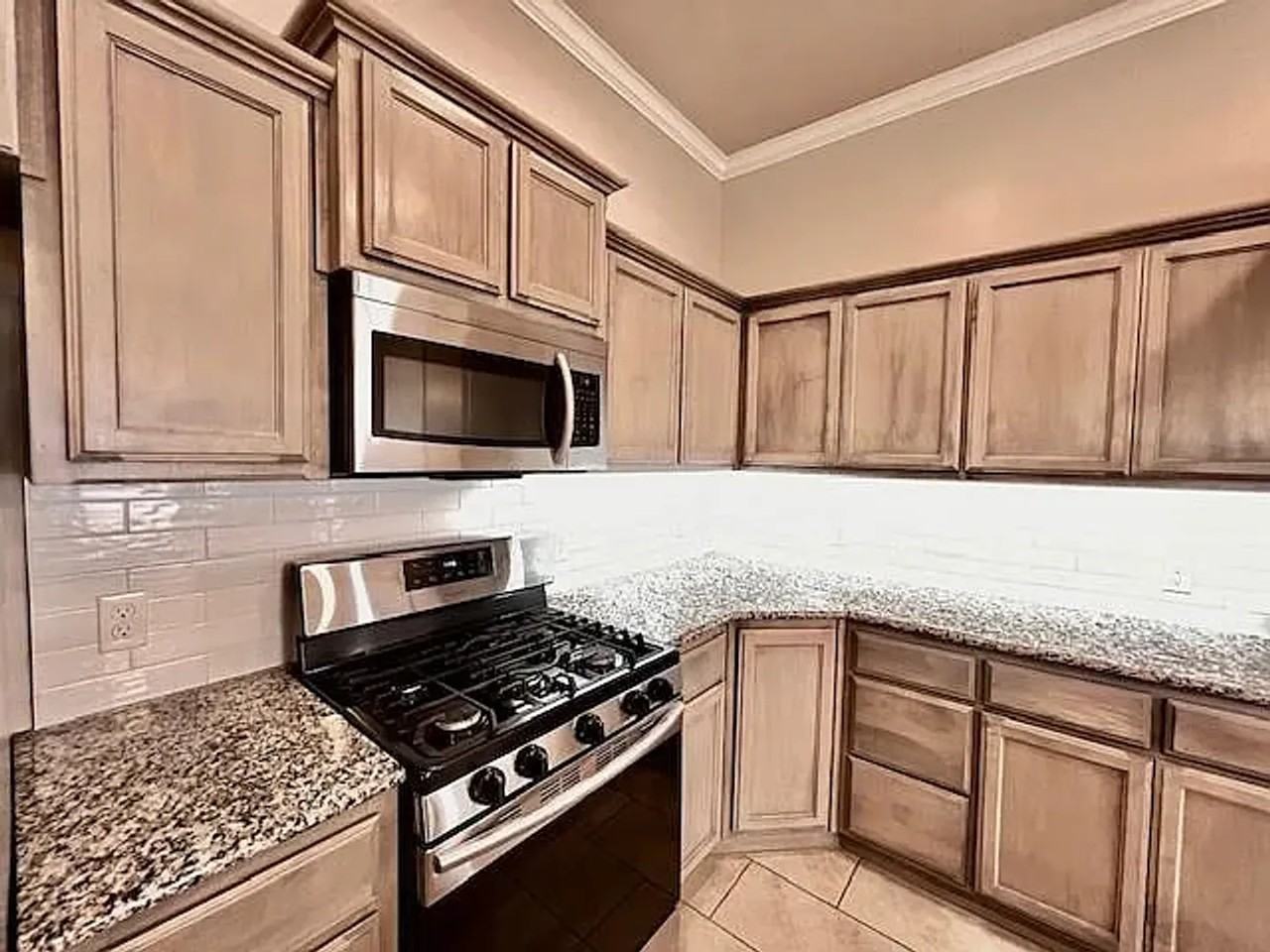 4208 Condor Dr - Photo 2 of 15