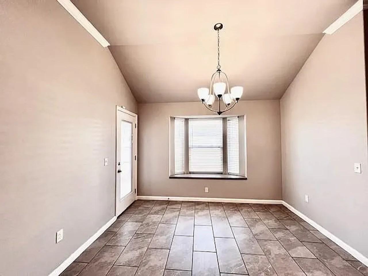 4208 Condor Dr - Photo 5 of 15