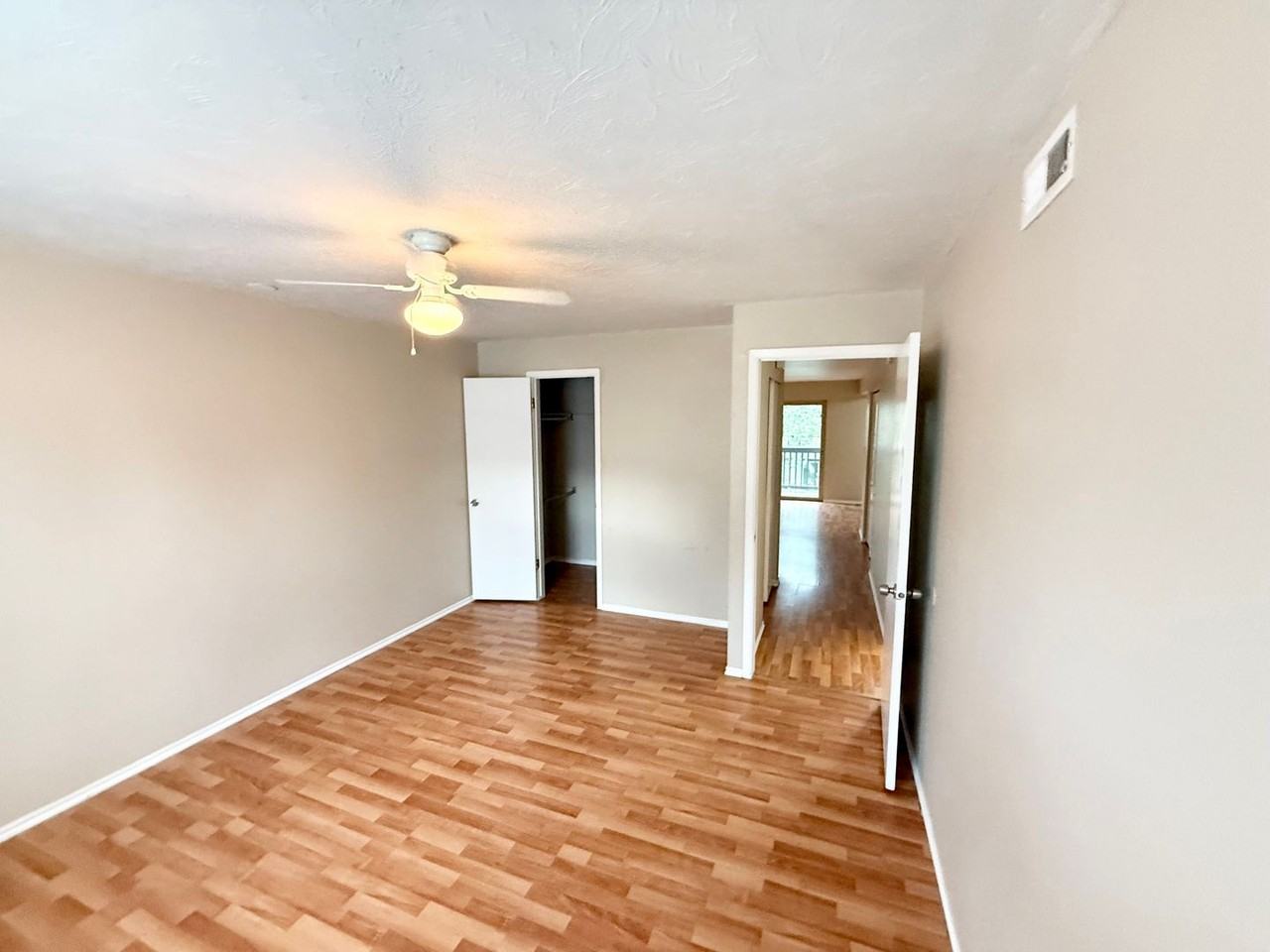 495 E Creekside Cir - Photo 6 of 14