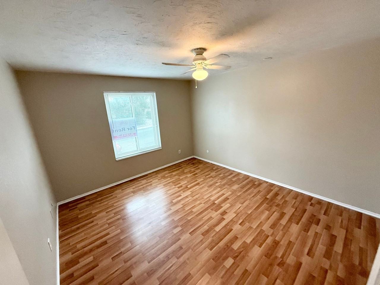 495 E Creekside Cir - Photo 7 of 14