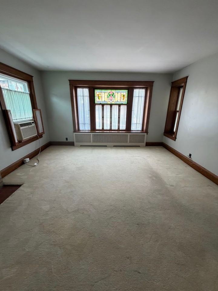 12 N Church St - Photo 3 of 19
