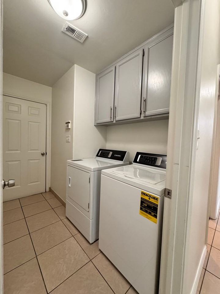 5607 Plute Pass St - Photo 6 of 12