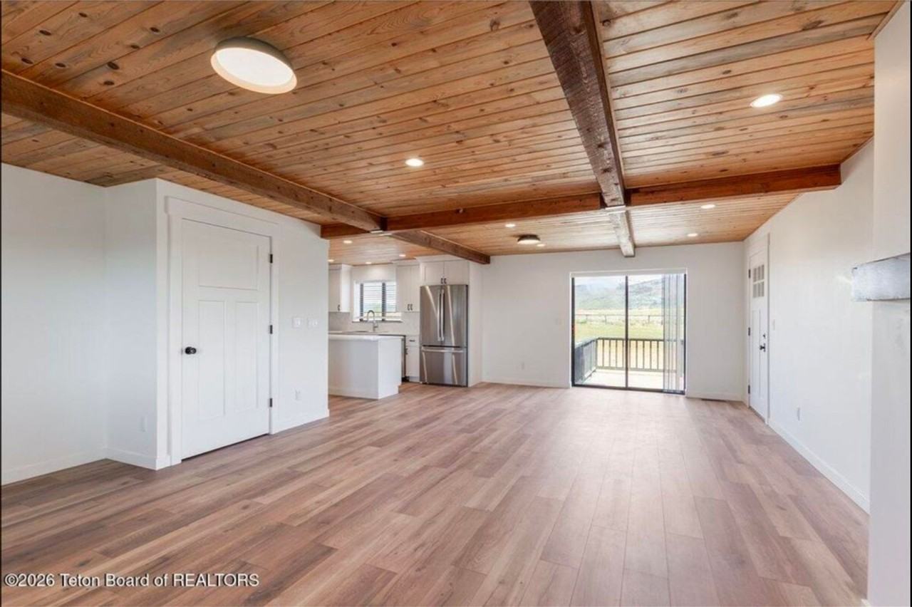 2969 Shark Fin Ln - Photo 5 of 32
