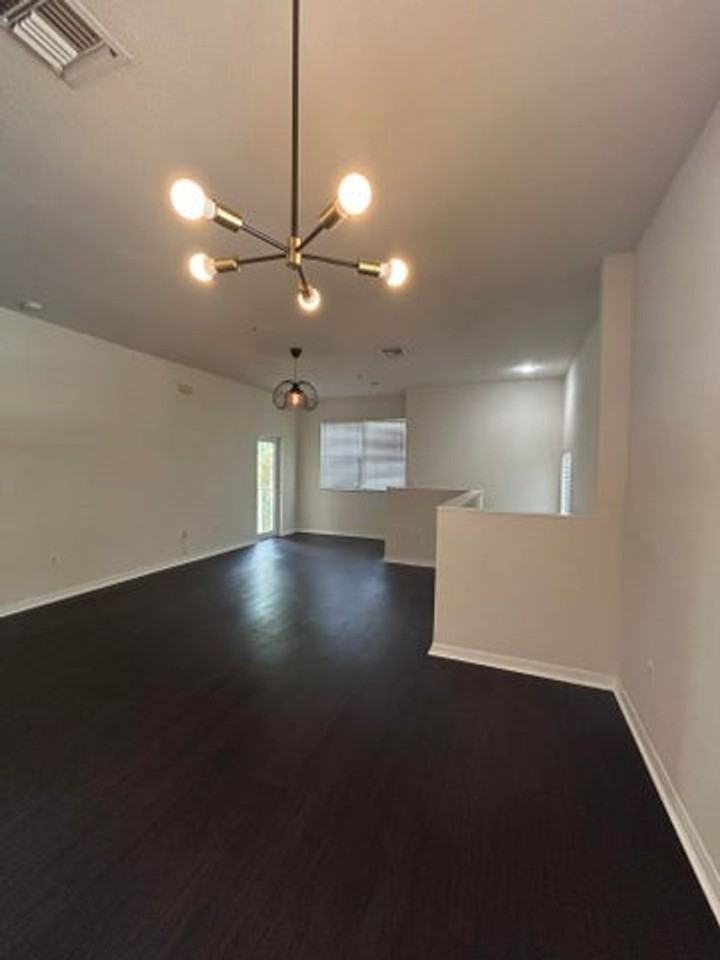 9080 Preston Pl - Photo 4 of 17