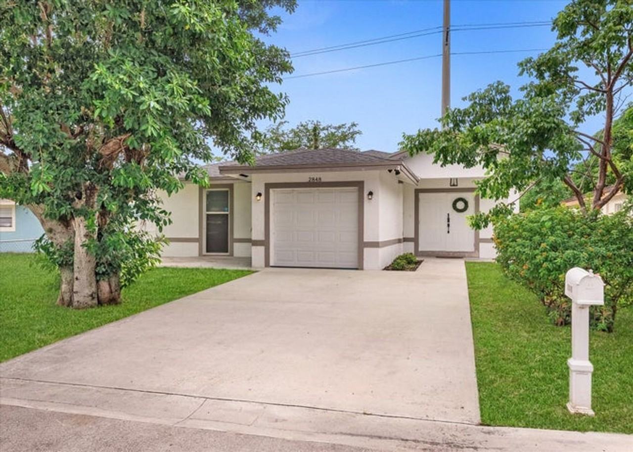 2848 Nw 9th Pl - Photo 7 of 17