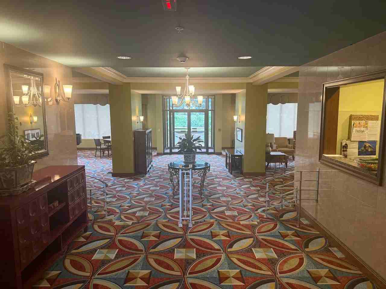 1108 Kanawha Blvd E #205 - Photo 4 of 26