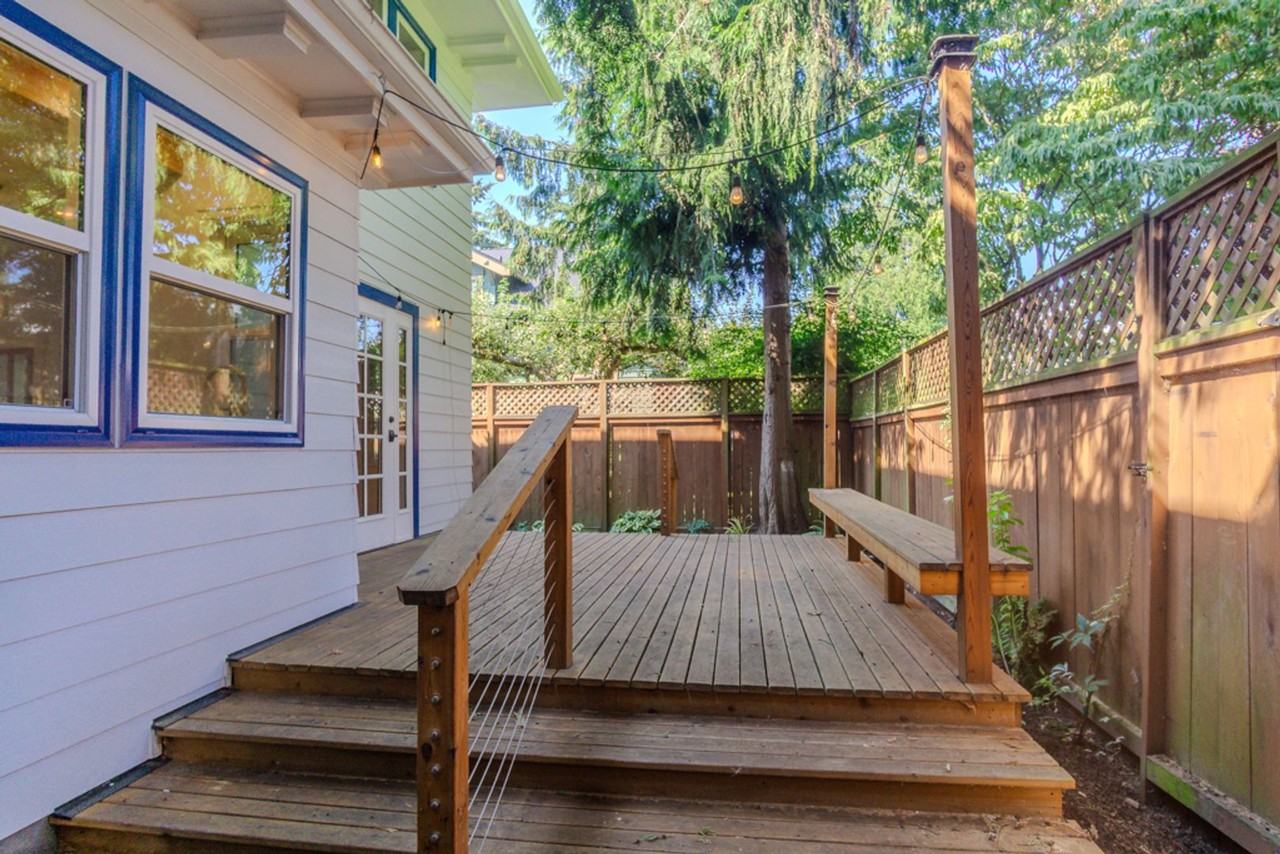 2540 11th Ave W - Photo 4 of 34