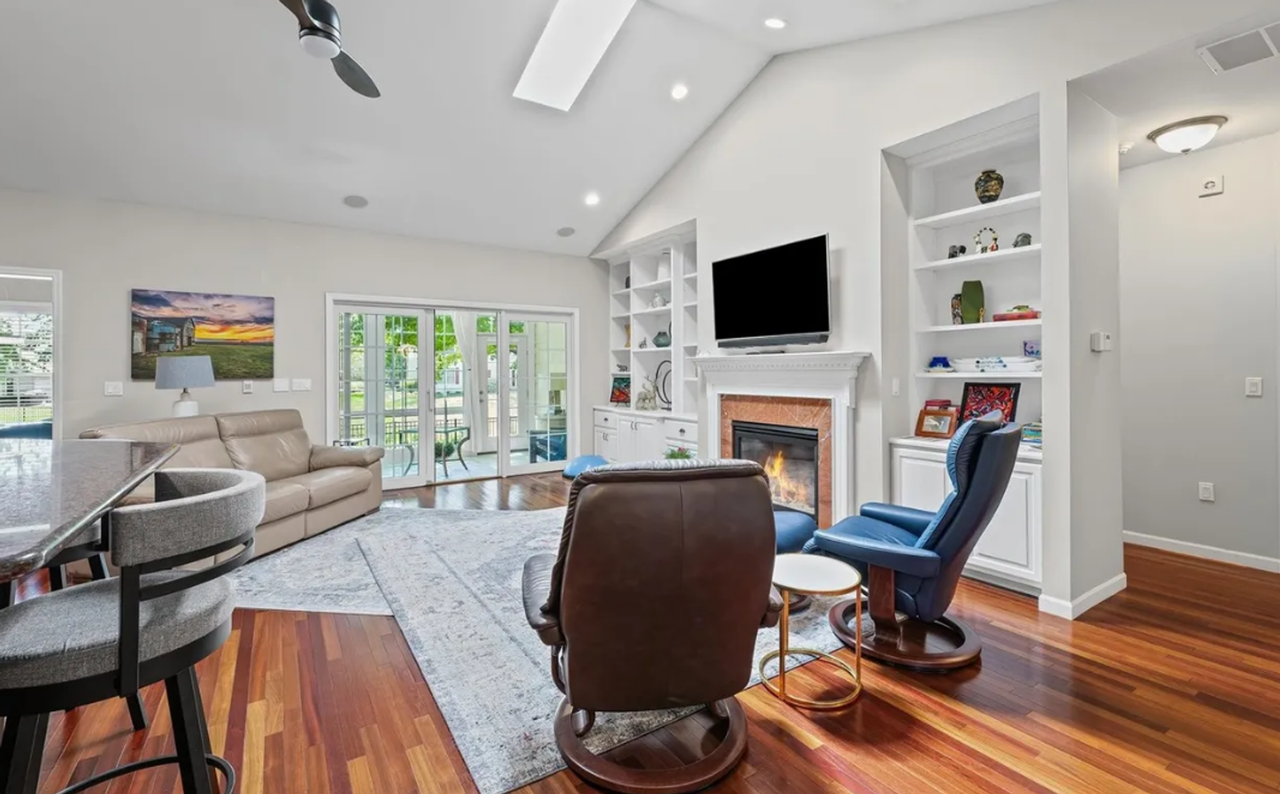 1632 Cobblefield Rd - Photo 3 of 22