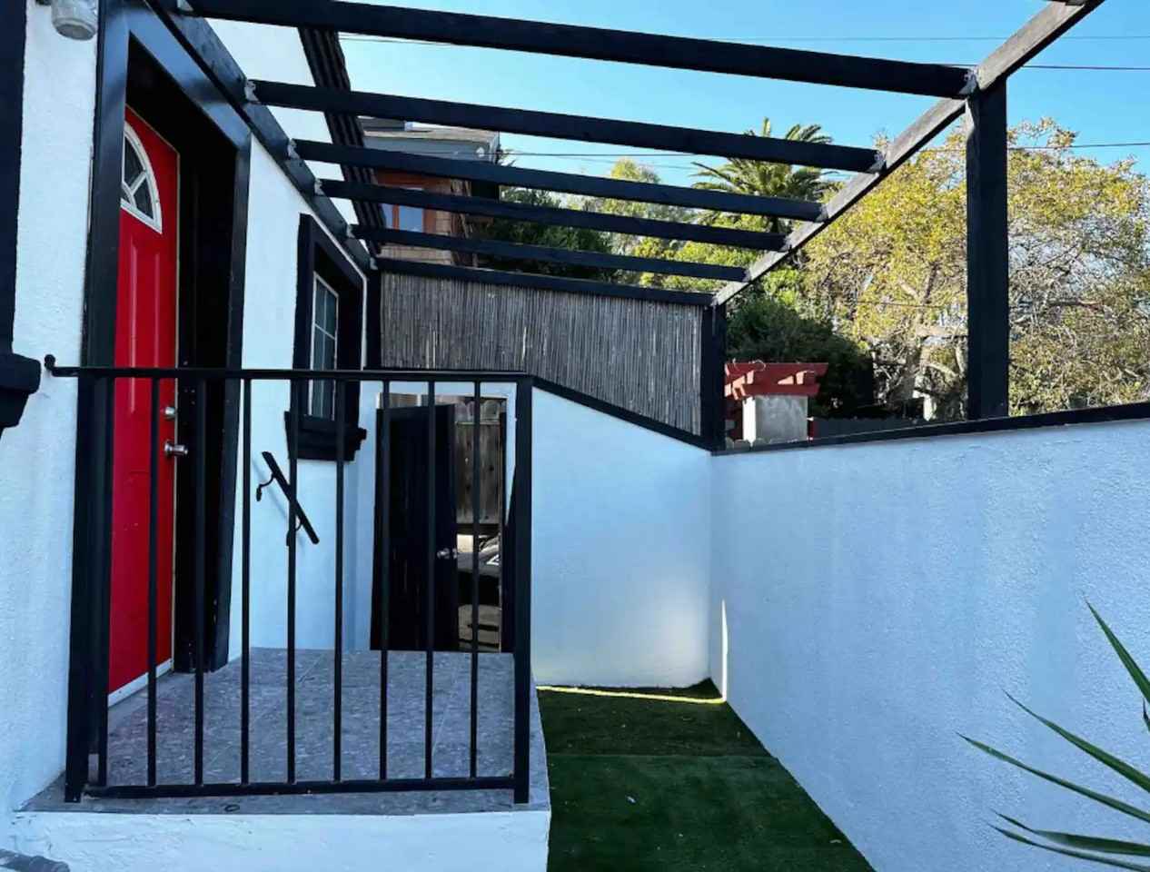 1192 Innes Ave - Photo 7 of 18