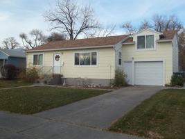 featured image of 1729 Clark Ave