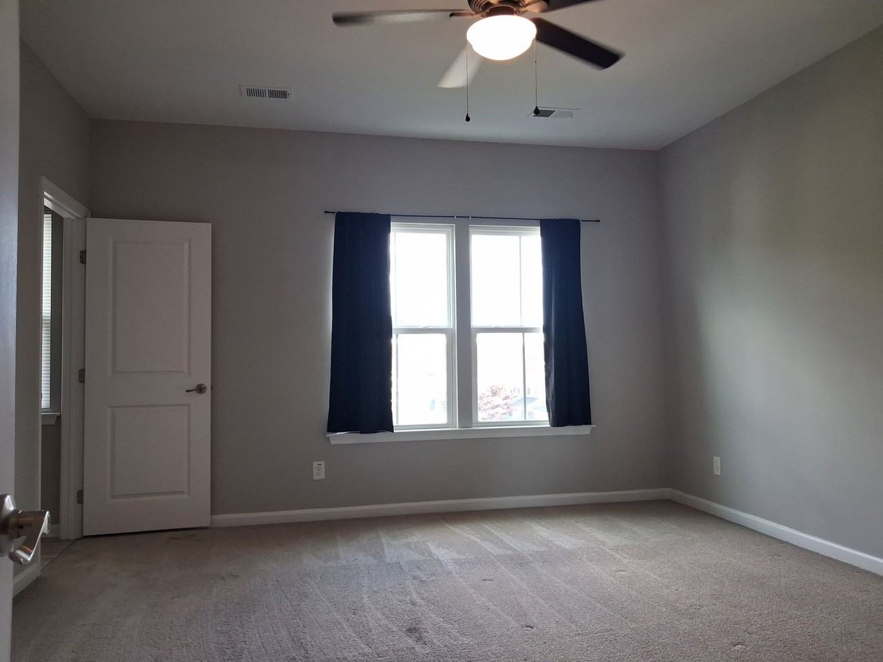 4301 Salt Marsh Ln - Photo 7 of 38