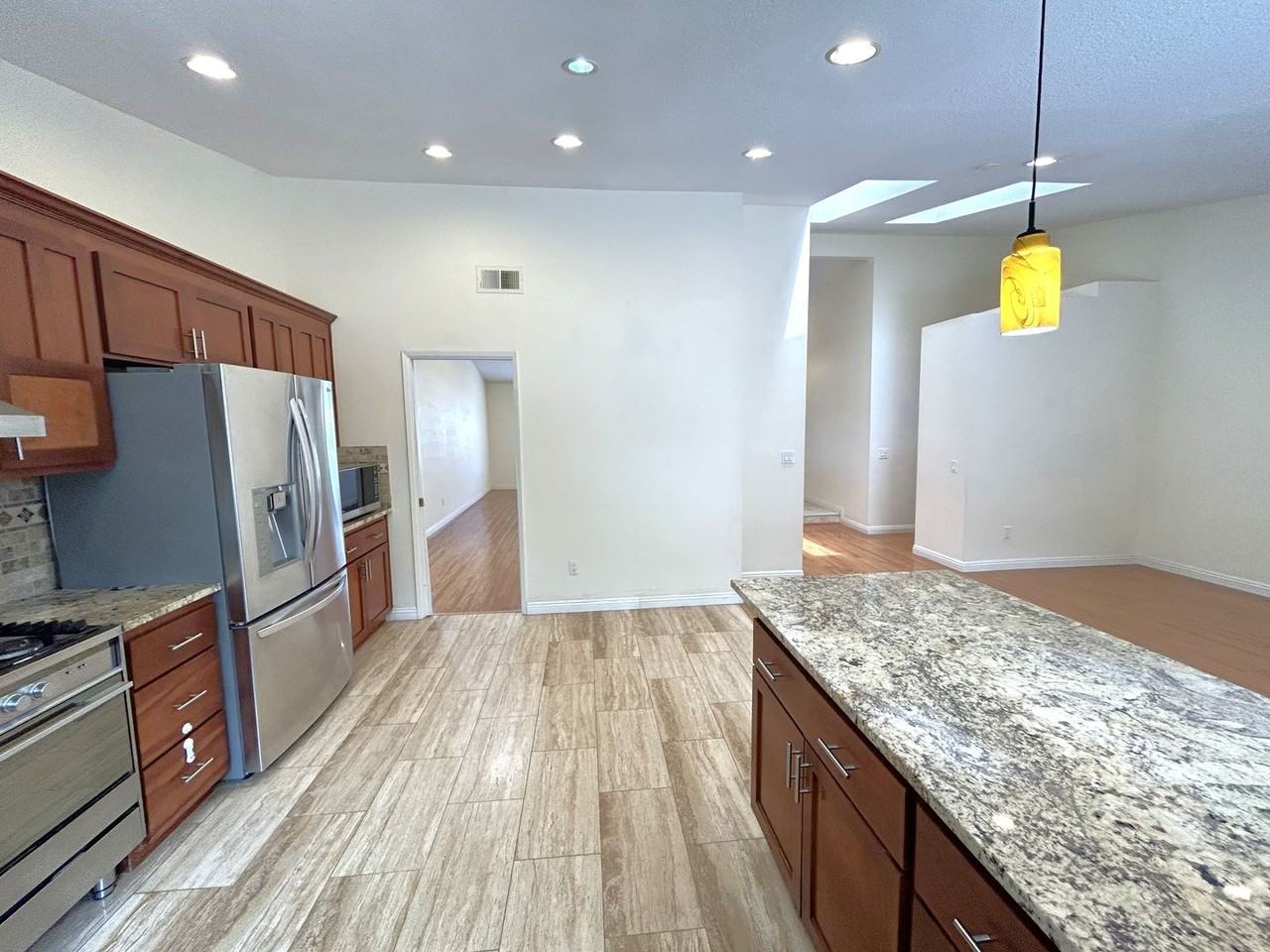 904 Sky Meadow Pl - Photo 6 of 32
