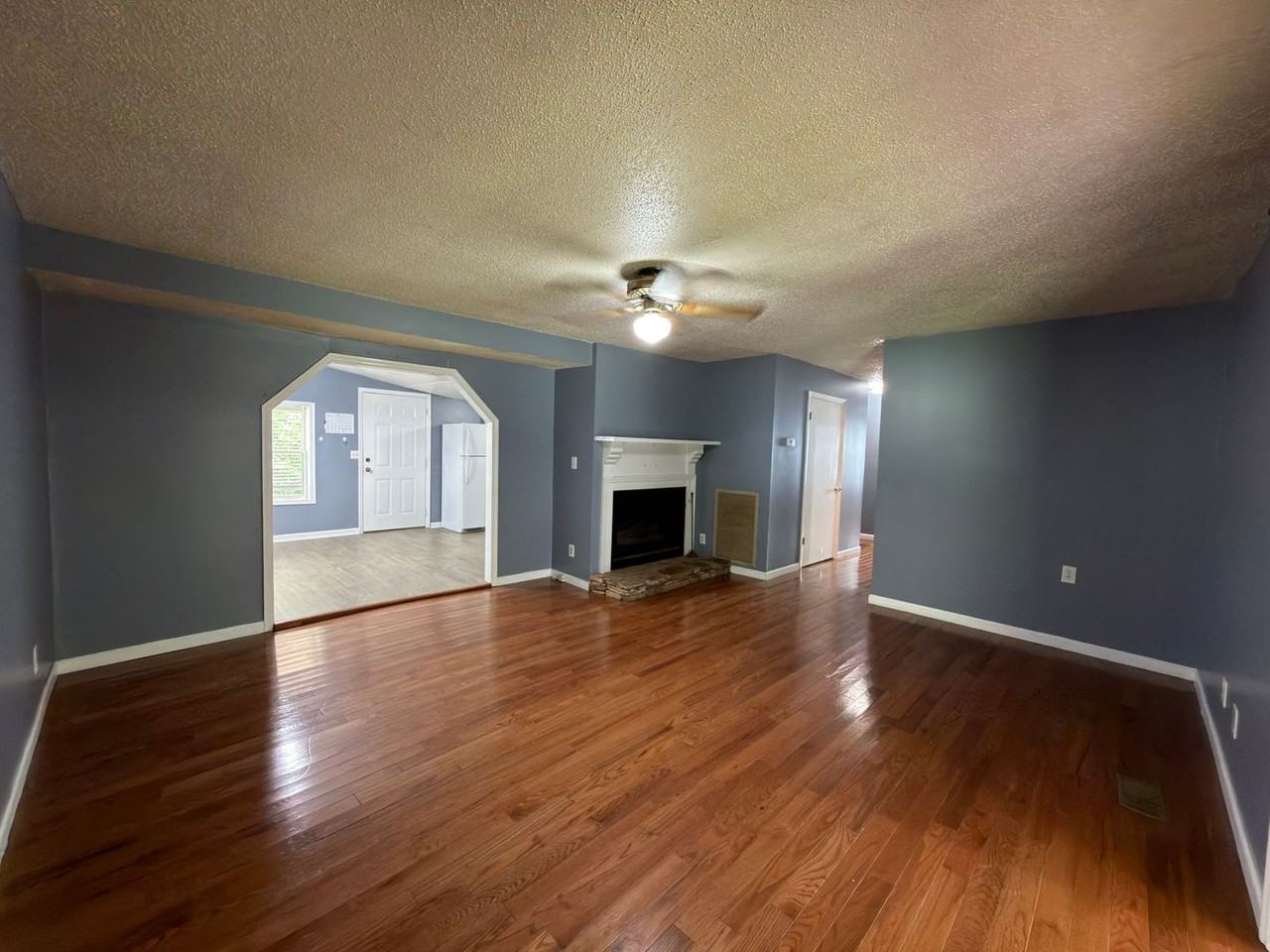 2233 Ladd Springs Rd Se - Photo 4 of 14