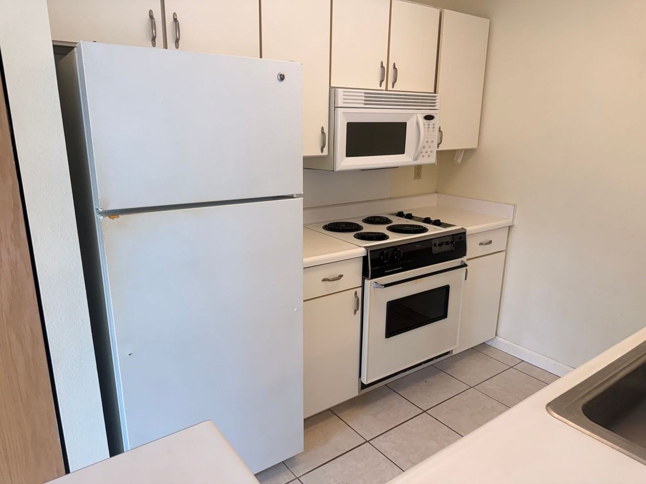 51 Kopi Ln #4-105 - Photo 4 of 10