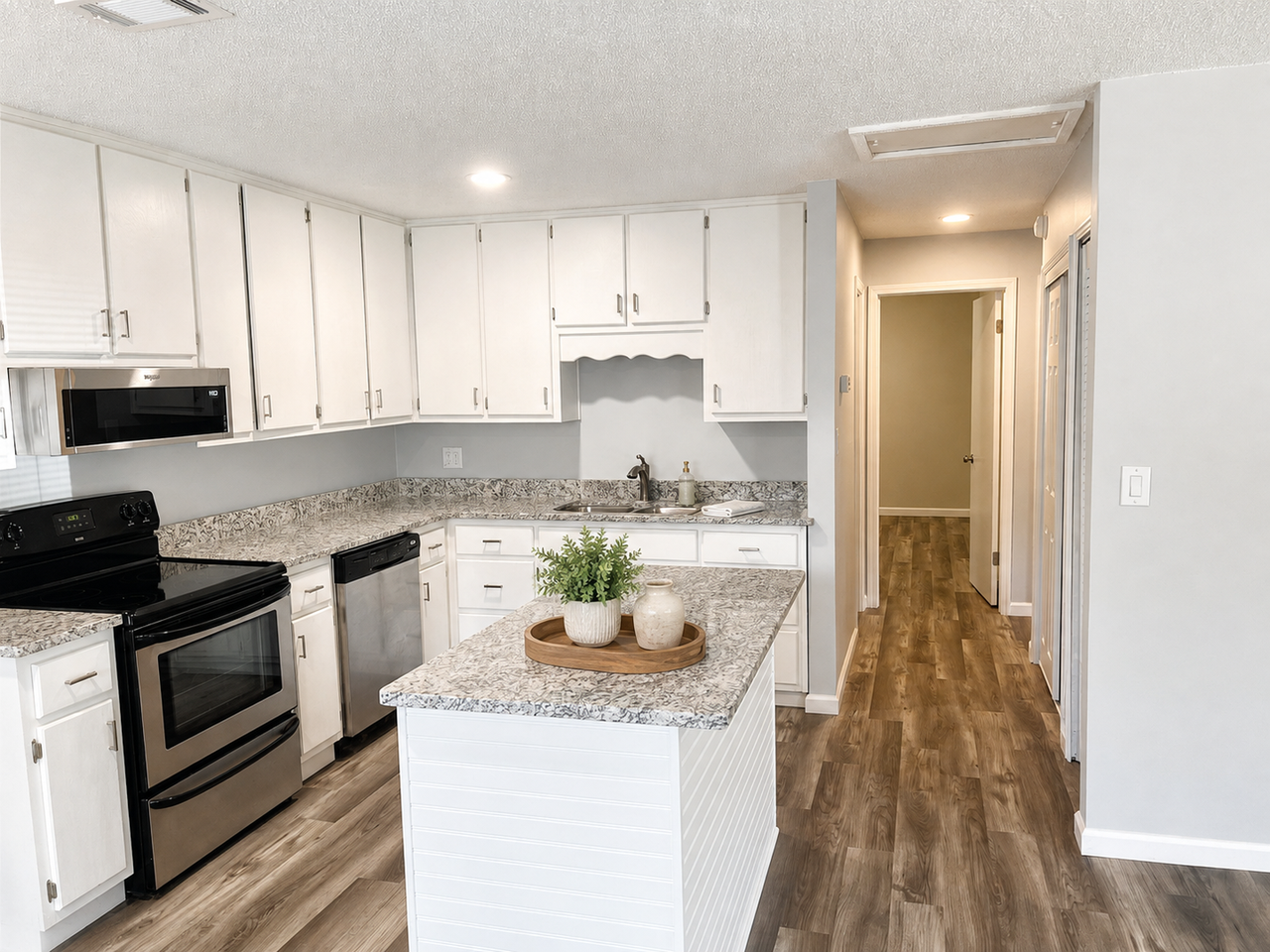 125 Borrell Blvd - Photo 2 of 9