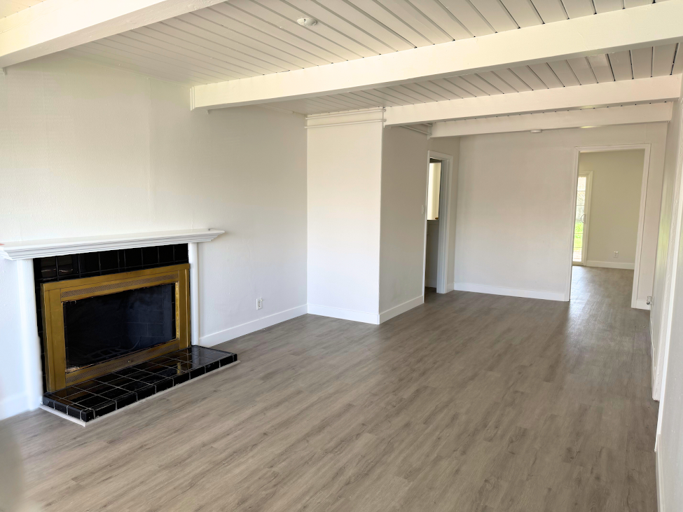 3174 Ameno Rd #1 - Photo 4 of 20