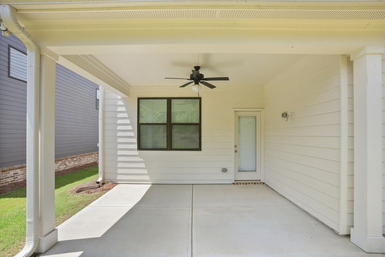 3411 Adler Trl - Photo 4 of 31