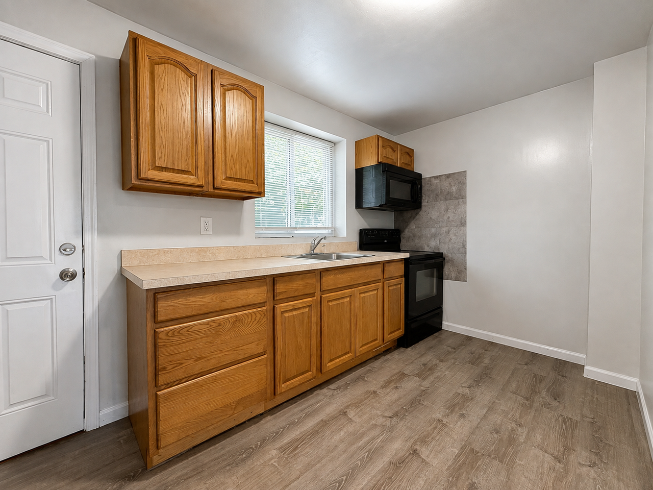 2966 N Ringgold St - Photo 7 of 22
