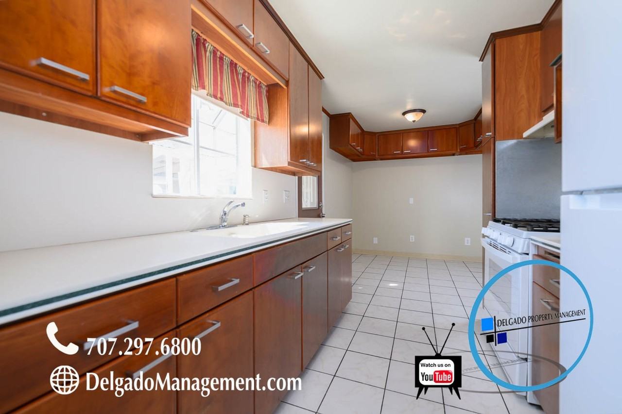 3142 Tennessee St - Photo 6 of 28