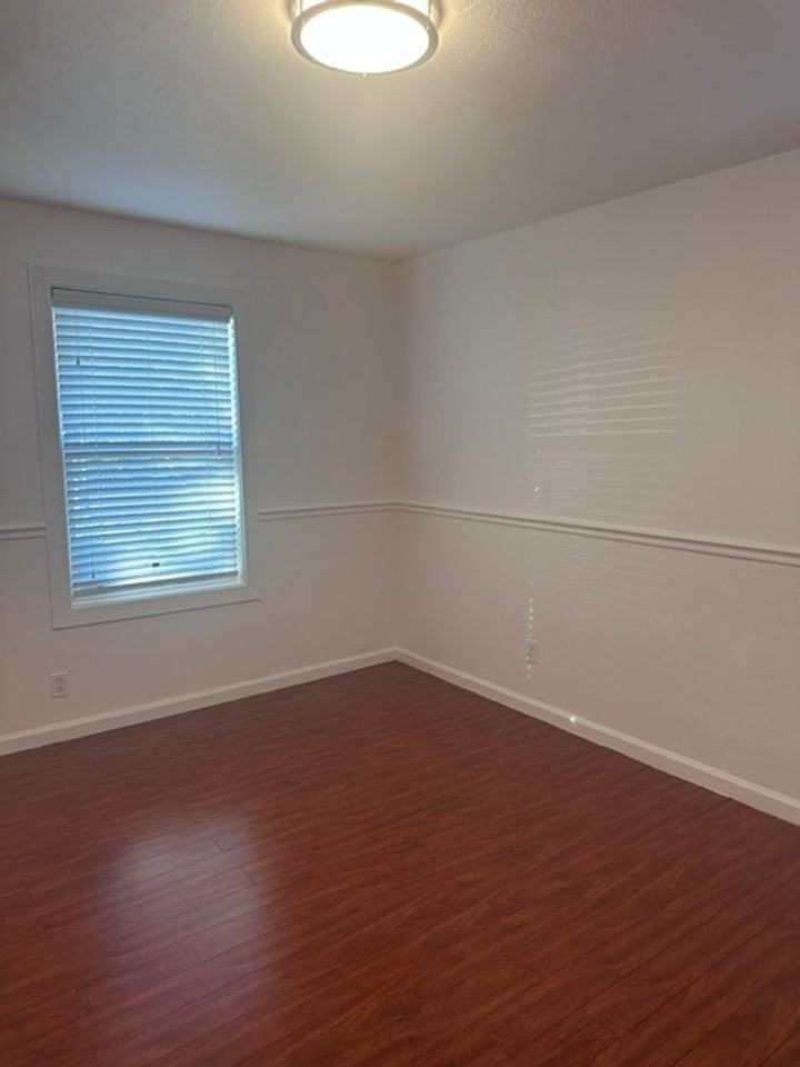 2340 Belmont Rd - Photo 6 of 19