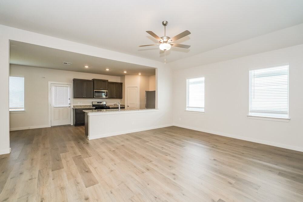1312 Talton Ave - Photo 5 of 16