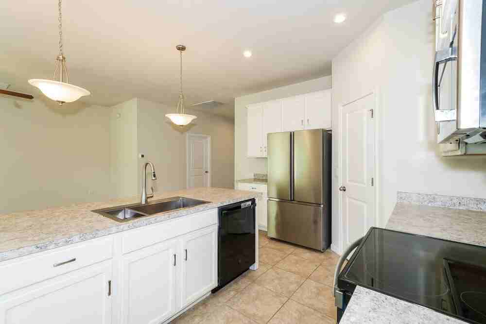18424 Hunters Meadow Walk - Photo 7 of 16
