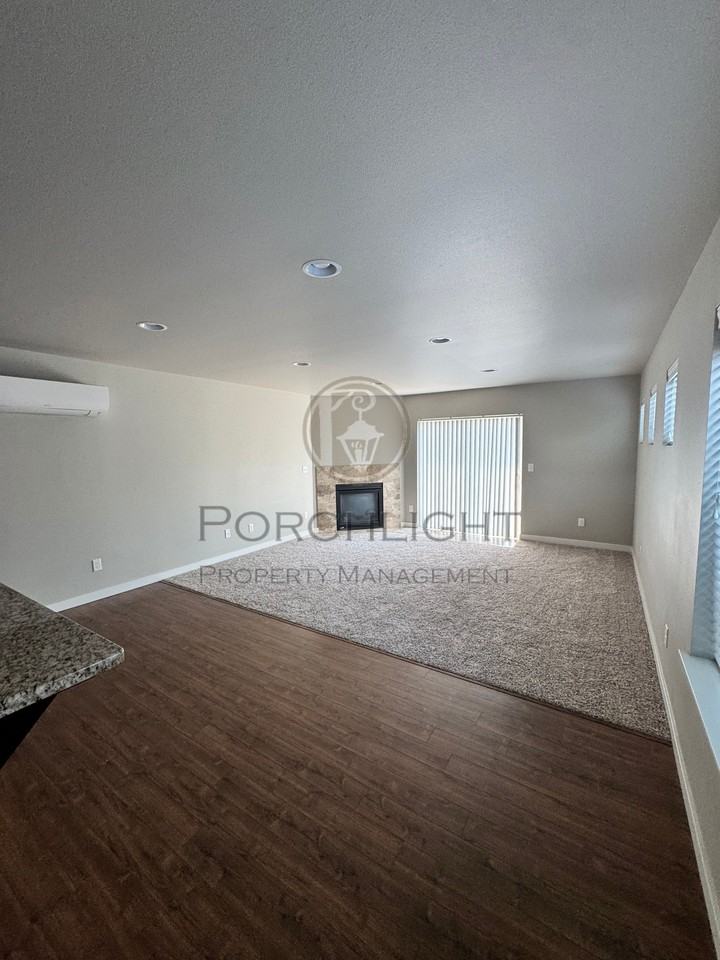 8841 Line Rd #3 - Photo 4 of 30