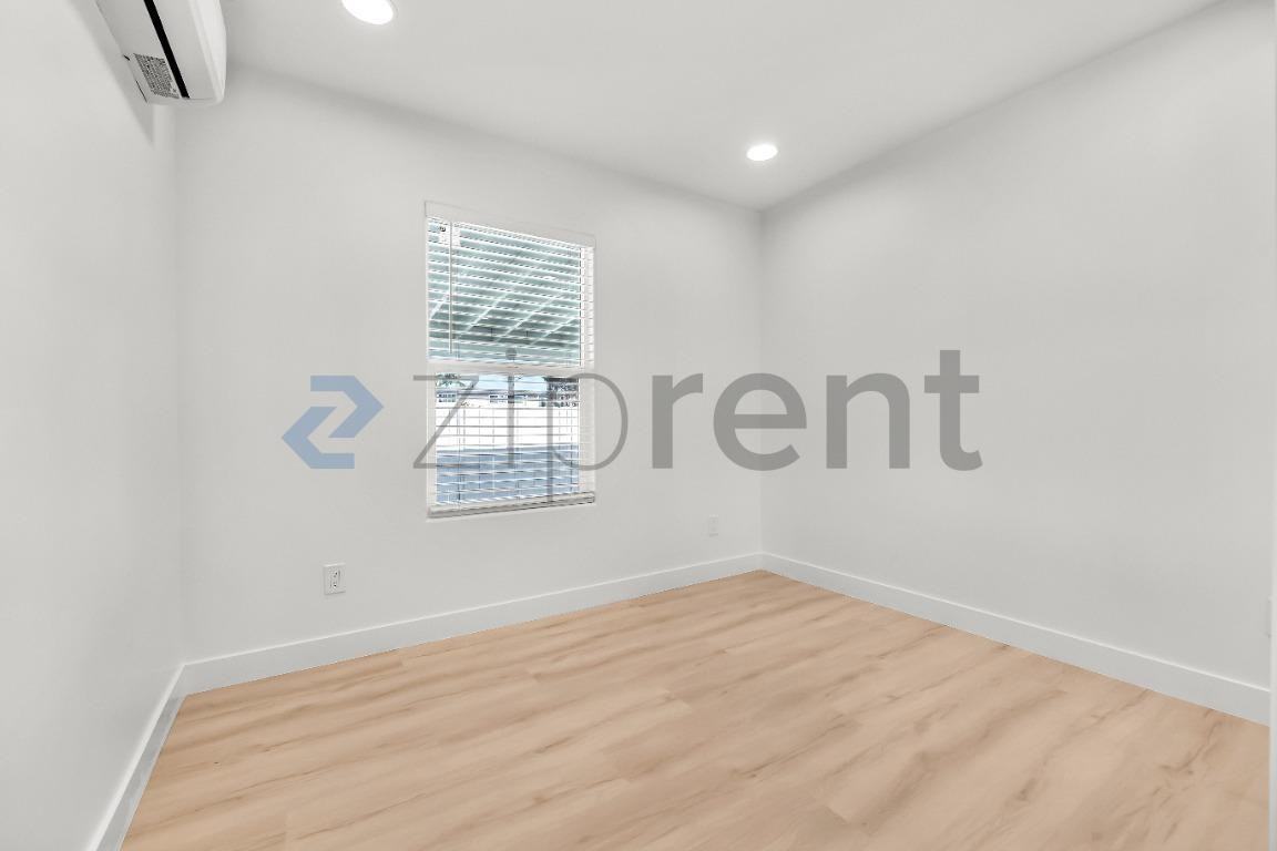 362 Naples St - Photo 7 of 16