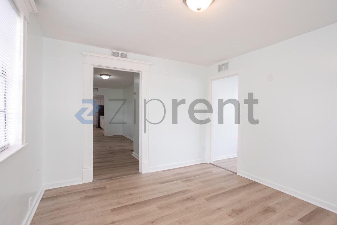 2184 W 45th St - Photo 7 of 25
