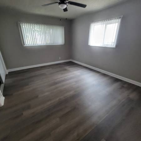 4052 Coco Ave #12 - Photo 5 of 10