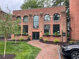 featured image of 50 Round Hill Rd #3