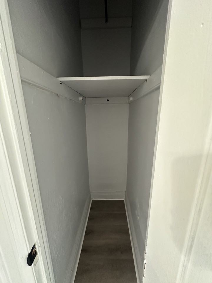 159 Hutton St #8 - Photo 3 of 8