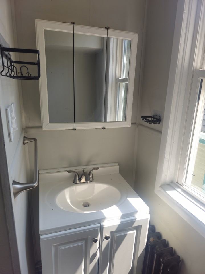 529 Taylor Ave #1 - Photo 5 of 13