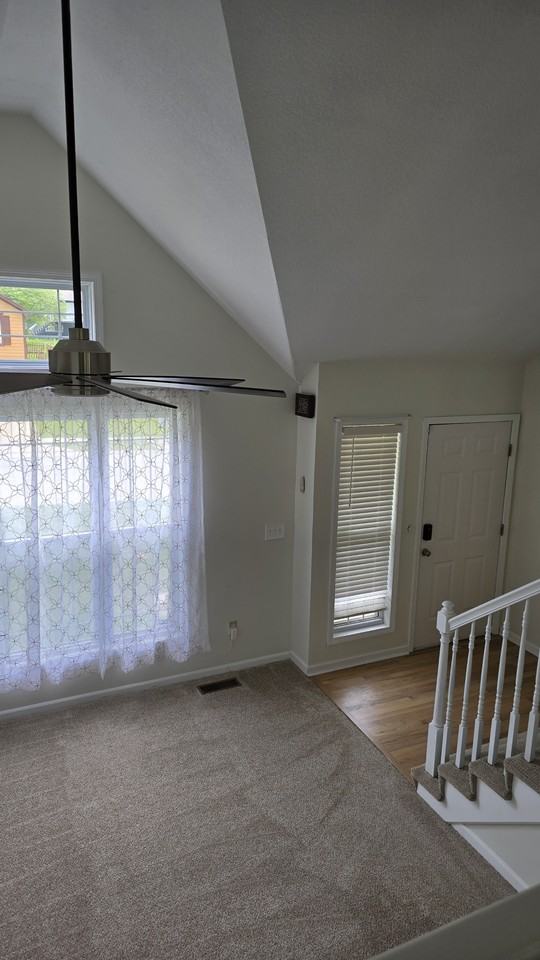 1220 Ne Applewood St #NA - Photo 7 of 50