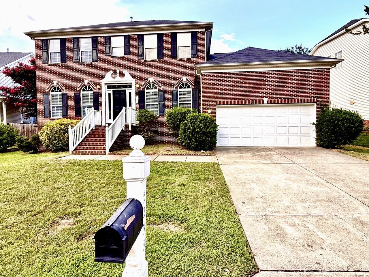 5233 Pinehall Wynd #NA - Photo 2 of 40
