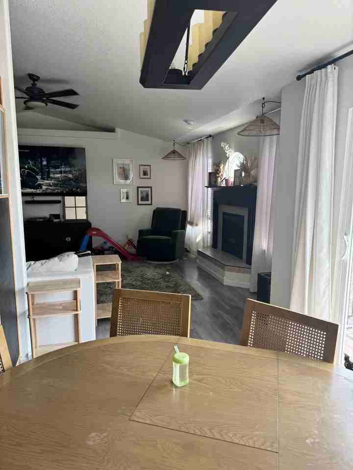 4917 Southpointe Dr #NA - Photo 7 of 26