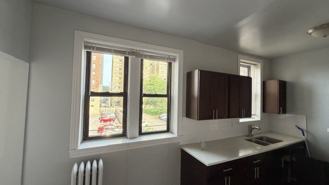 5521 S Everett Ave - Photo 1 of 1